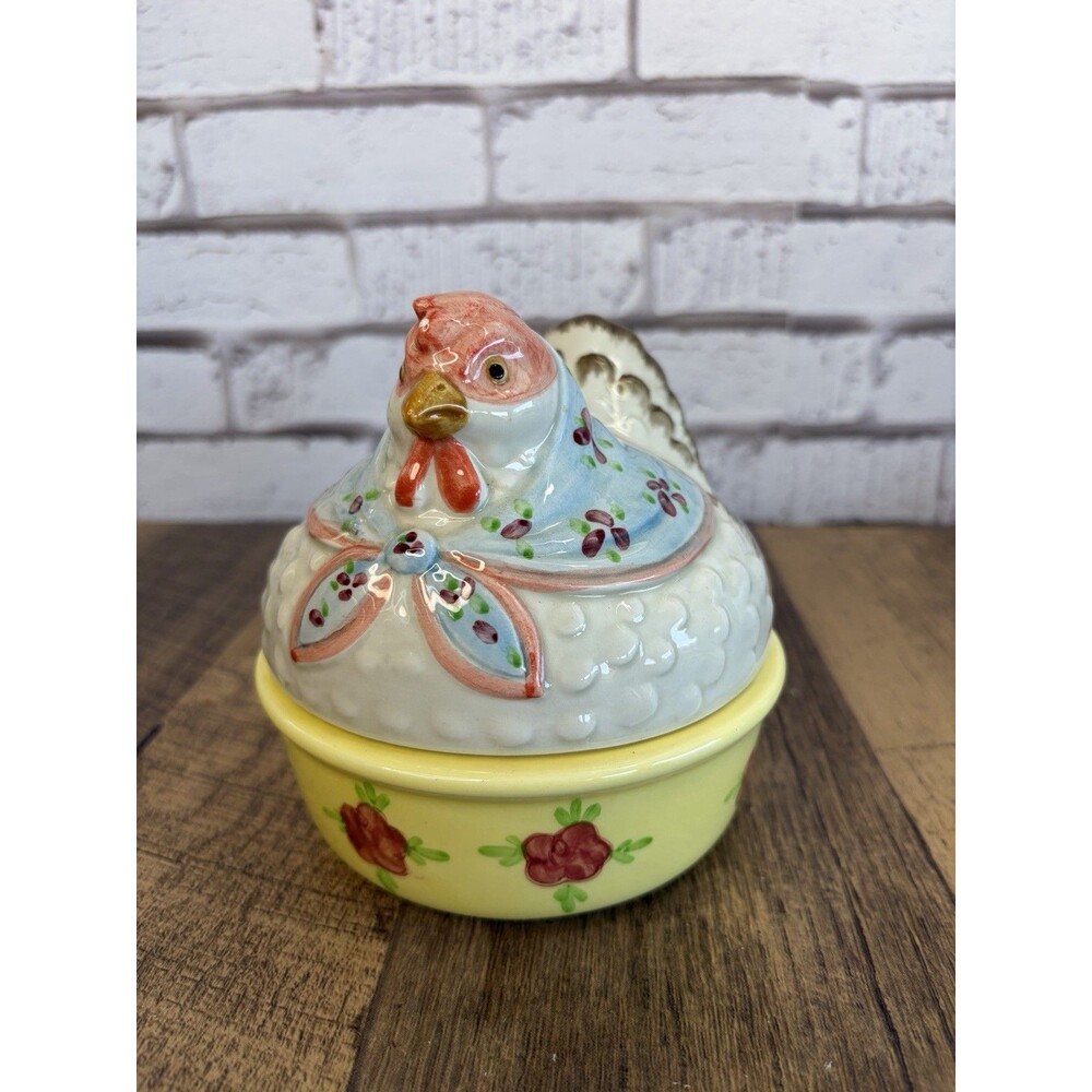 Vintage 1980 FITZ & FLOYD Porcelain Hen On Nest Covered Dish